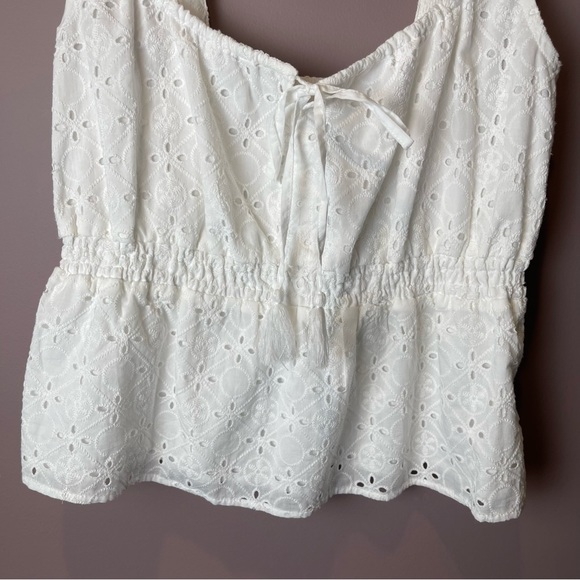 NWT Flag & Anthem Stitch Fix White Eyelet Top M - Picture 4 of 13